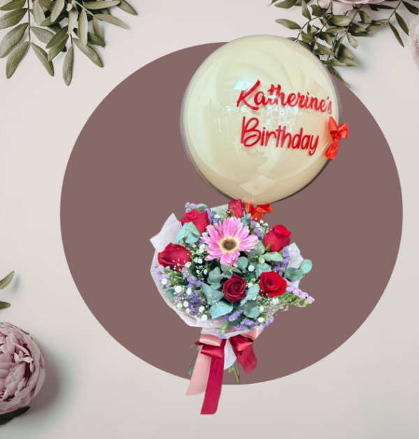 Ramo de Rosas con Globo Personalizado