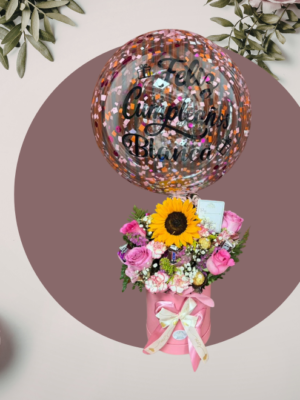 Arreglo Floral con Globo Personalizado