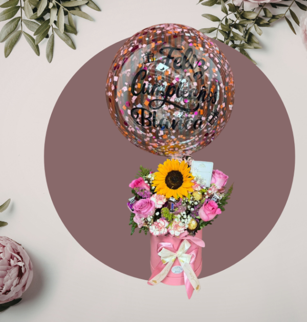 Arreglo Floral con Globo Personalizado
