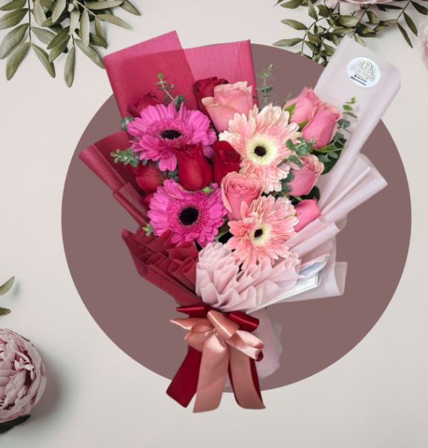18 Ramo de Rosas y Gerberas