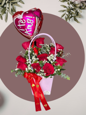 Arreglo de Rosas con Globo Corazón