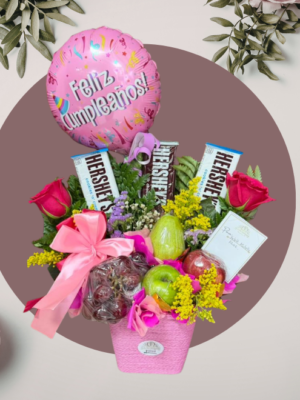 Arreglo de Frutas, Flores y Chocolates