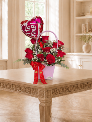 Arreglo de Rosas con Globo Corazón