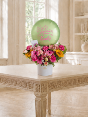 Arreglo Floral con Globo Personalizado para Dama